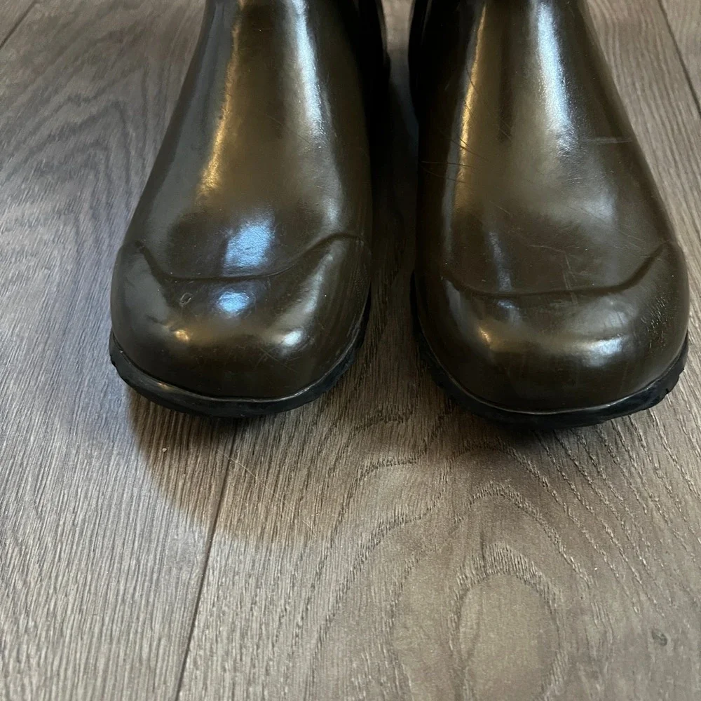 Bogs Women's North‎ Hampton Floral Chocolate Rain Boots Womens US 6